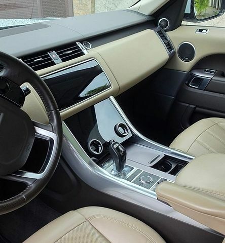 Білий Ленд Ровер Range Rover Sport, об'ємом двигуна 2.99 л та пробігом 72 тис. км за 35700 $, фото 17 на Automoto.ua