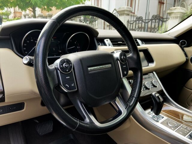 Білий Ленд Ровер Range Rover Sport, об'ємом двигуна 3 л та пробігом 40 тис. км за 58900 $, фото 24 на Automoto.ua