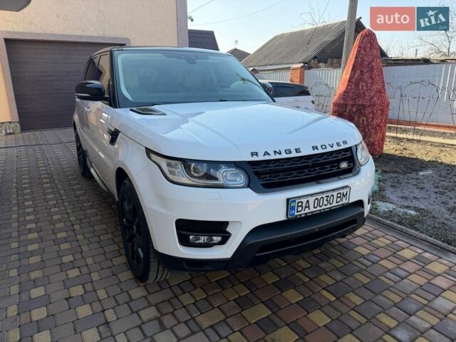 Белый Ленд Ровер Рендж Ровер Спорт, объемом двигателя 2.99 л и пробегом 122 тыс. км за 39500 $, фото 1 на Automoto.ua