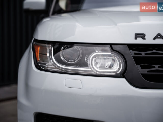 Білий Ленд Ровер Range Rover Sport, об'ємом двигуна 2.99 л та пробігом 115 тис. км за 30500 $, фото 7 на Automoto.ua