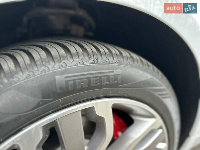 Белый Ленд Ровер Рендж Ровер Спорт, объемом двигателя 2.99 л и пробегом 63 тыс. км за 49000 $, фото 66 на Automoto.ua