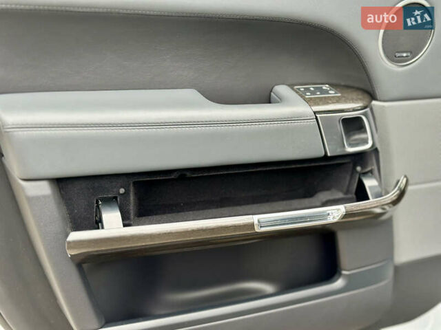 Белый Ленд Ровер Рендж Ровер Спорт, объемом двигателя 2.99 л и пробегом 63 тыс. км за 49000 $, фото 40 на Automoto.ua