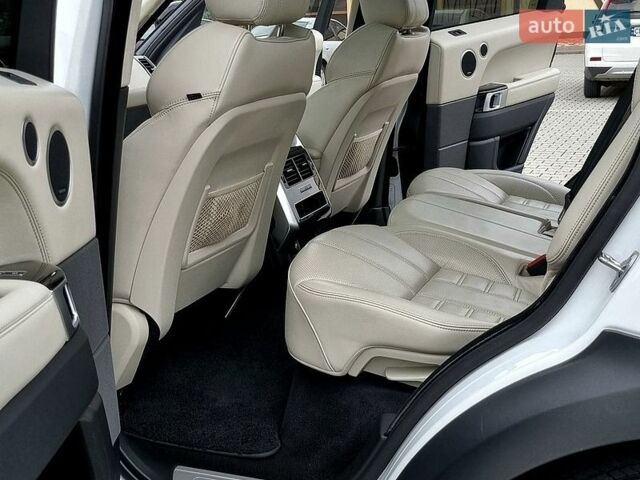 Білий Ленд Ровер Range Rover Sport, об'ємом двигуна 3 л та пробігом 112 тис. км за 43900 $, фото 114 на Automoto.ua