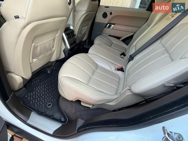 Белый Ленд Ровер Рендж Ровер Спорт, объемом двигателя 2.99 л и пробегом 122 тыс. км за 39500 $, фото 33 на Automoto.ua