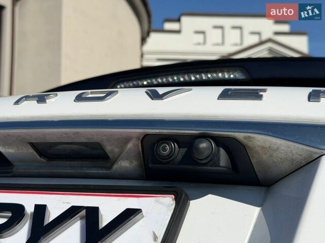 Білий Ленд Ровер Range Rover Sport, об'ємом двигуна 3 л та пробігом 211 тис. км за 22500 $, фото 38 на Automoto.ua