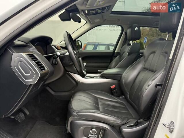 Белый Ленд Ровер Рендж Ровер Спорт, объемом двигателя 2.99 л и пробегом 167 тыс. км за 29000 $, фото 15 на Automoto.ua