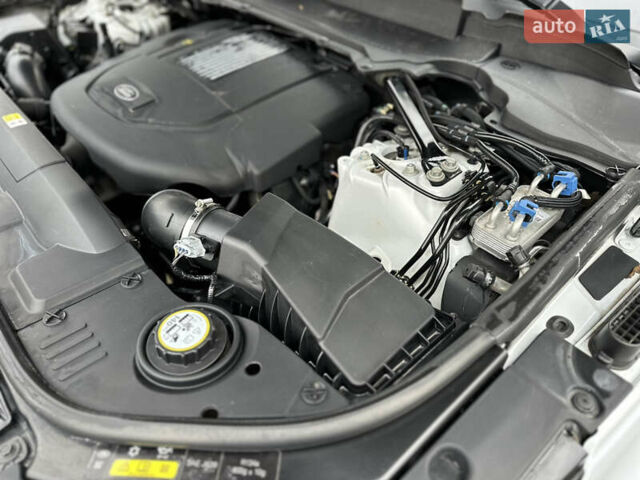 Белый Ленд Ровер Рендж Ровер Спорт, объемом двигателя 2.99 л и пробегом 63 тыс. км за 49000 $, фото 63 на Automoto.ua