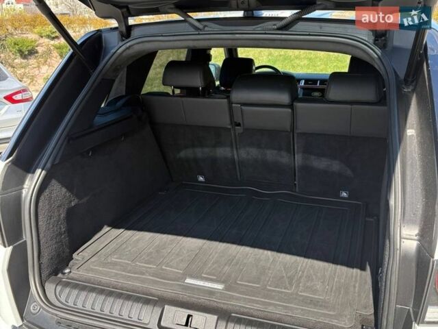 Белый Ленд Ровер Рендж Ровер Спорт, объемом двигателя 2.99 л и пробегом 118 тыс. км за 35000 $, фото 6 на Automoto.ua