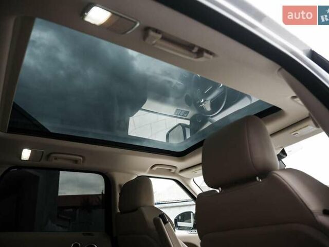 Білий Ленд Ровер Range Rover Sport, об'ємом двигуна 3 л та пробігом 114 тис. км за 38500 $, фото 12 на Automoto.ua