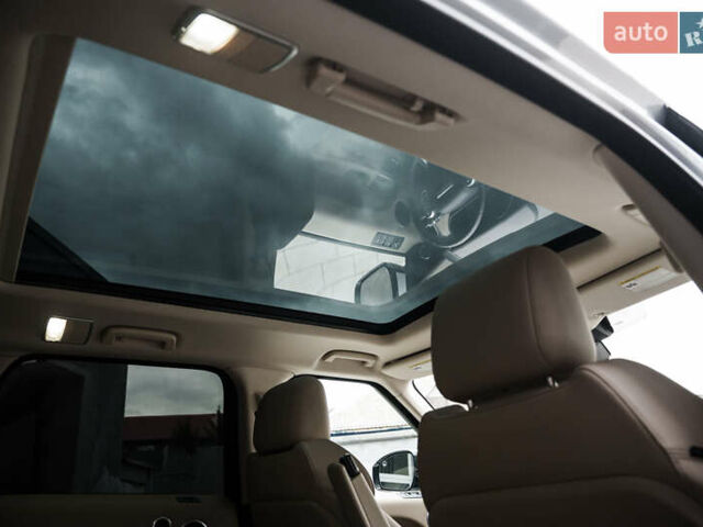 Ленд Ровер Рендж Ровер Спорт 2017 в Киеве на Automoto.ua Белый Ленд Ровер Рендж Ровер Спорт, объемом двигателя 2.99 л и пробегом 110 тыс. км за 40000 $, фото 20 на Automoto.ua