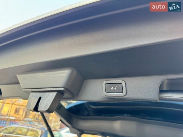 Білий Ленд Ровер Range Rover Sport, об'ємом двигуна 2.99 л та пробігом 172 тис. км за 31900 $, фото 26 на Automoto.ua