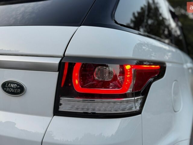 Білий Ленд Ровер Range Rover Sport, об'ємом двигуна 2.99 л та пробігом 183 тис. км за 25700 $, фото 12 на Automoto.ua