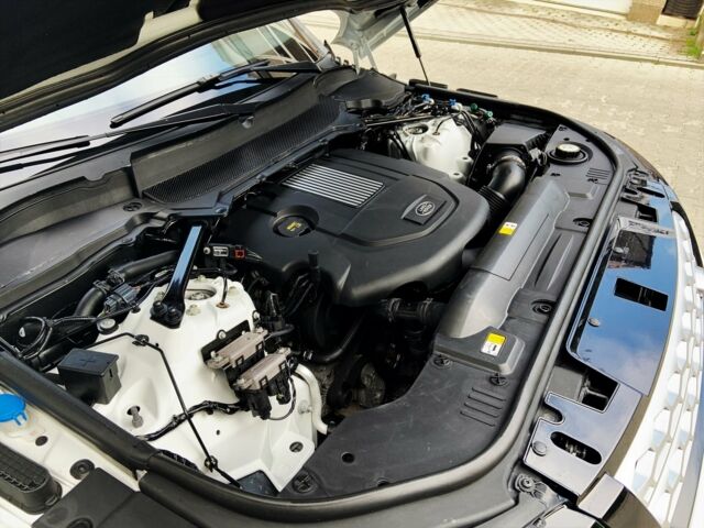 Білий Ленд Ровер Range Rover Sport, об'ємом двигуна 3 л та пробігом 40 тис. км за 58900 $, фото 20 на Automoto.ua