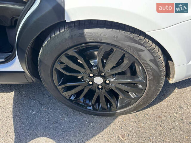 Білий Ленд Ровер Range Rover Sport, об'ємом двигуна 2.99 л та пробігом 151 тис. км за 32900 $, фото 54 на Automoto.ua