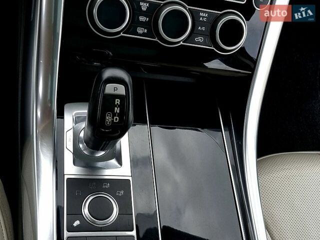 Білий Ленд Ровер Range Rover Sport, об'ємом двигуна 3 л та пробігом 112 тис. км за 43900 $, фото 96 на Automoto.ua