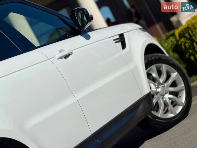 Білий Ленд Ровер Range Rover Sport, об'ємом двигуна 3 л та пробігом 211 тис. км за 22500 $, фото 23 на Automoto.ua