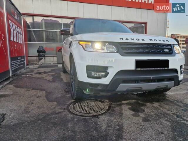 Білий Ленд Ровер Range Rover Sport, об'ємом двигуна 2.99 л та пробігом 132 тис. км за 44999 $, фото 2 на Automoto.ua