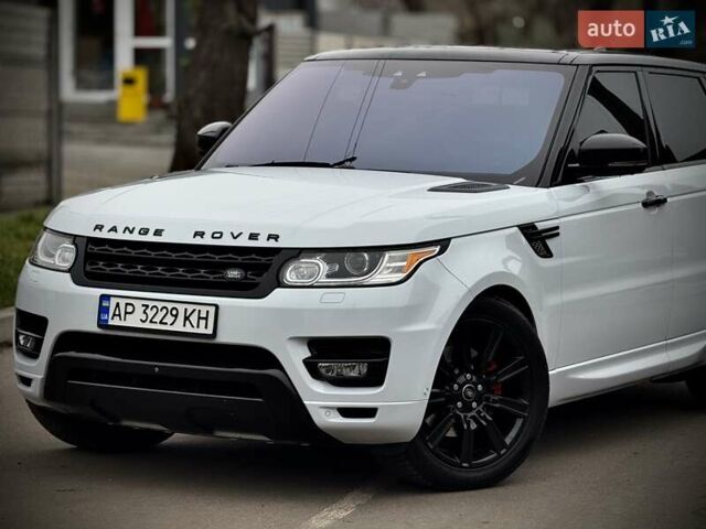 Білий Ленд Ровер Range Rover Sport, об'ємом двигуна 3 л та пробігом 200 тис. км за 31000 $, фото 4 на Automoto.ua