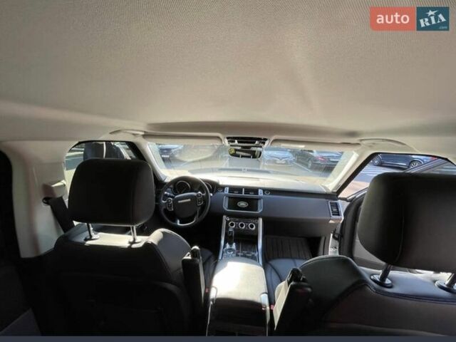 Білий Ленд Ровер Range Rover Sport, об'ємом двигуна 2.99 л та пробігом 147 тис. км за 32000 $, фото 28 на Automoto.ua