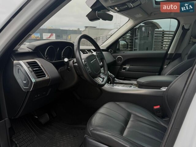 Білий Ленд Ровер Range Rover Sport, об'ємом двигуна 2.99 л та пробігом 151 тис. км за 28990 $, фото 10 на Automoto.ua