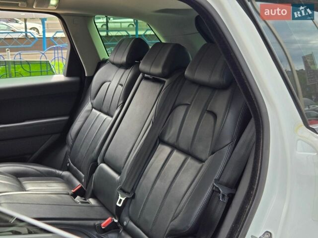 Білий Ленд Ровер Range Rover Sport, об'ємом двигуна 2.99 л та пробігом 147 тис. км за 25500 $, фото 19 на Automoto.ua