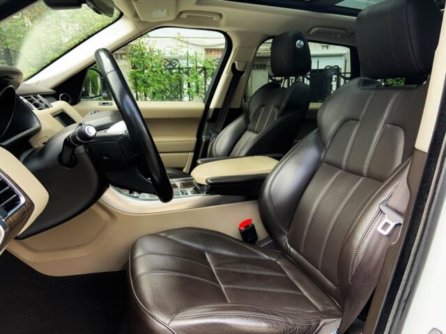 Білий Ленд Ровер Range Rover Sport, об'ємом двигуна 3 л та пробігом 40 тис. км за 58900 $, фото 8 на Automoto.ua