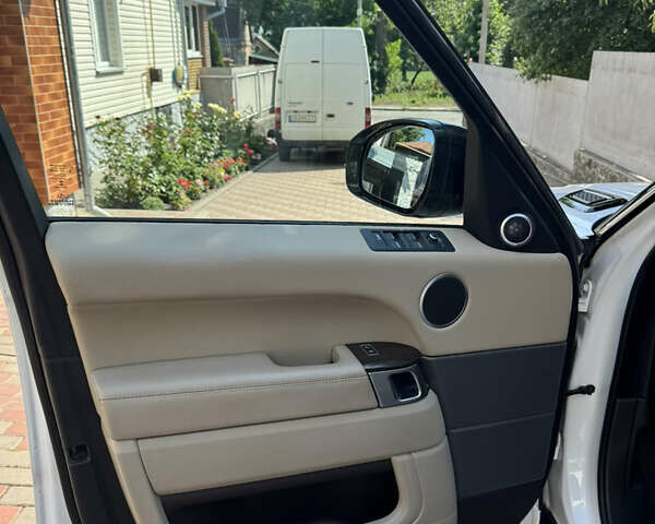 Белый Ленд Ровер Рендж Ровер Спорт, объемом двигателя 2.99 л и пробегом 90 тыс. км за 39900 $, фото 8 на Automoto.ua