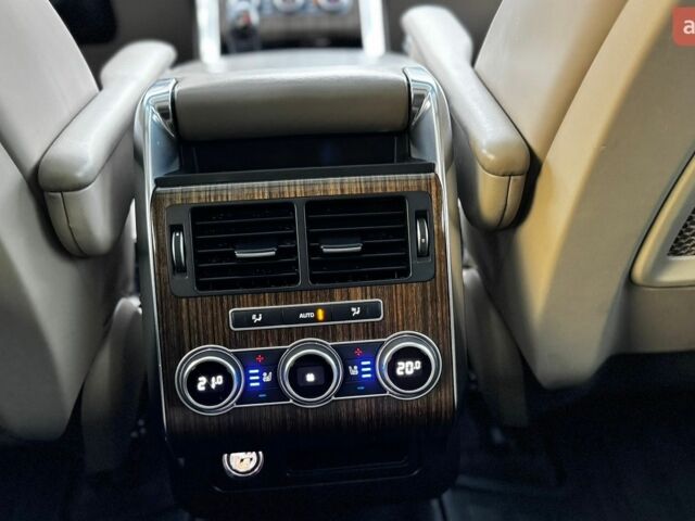 Білий Ленд Ровер Range Rover Sport, об'ємом двигуна 2.99 л та пробігом 183 тис. км за 25700 $, фото 30 на Automoto.ua