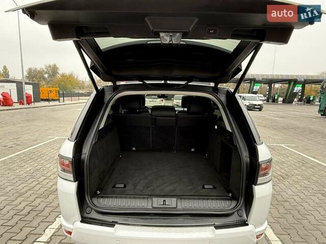 Белый Ленд Ровер Рендж Ровер Спорт, объемом двигателя 2.99 л и пробегом 167 тыс. км за 29000 $, фото 13 на Automoto.ua