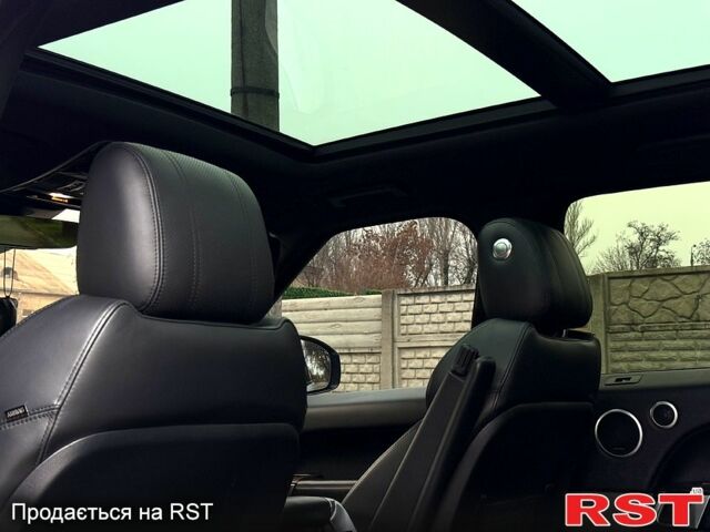 Білий Ленд Ровер Range Rover Sport, об'ємом двигуна 3 л та пробігом 201 тис. км за 37000 $, фото 3 на Automoto.ua