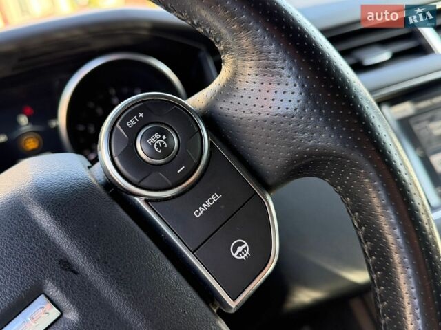 Білий Ленд Ровер Range Rover Sport, об'ємом двигуна 3 л та пробігом 211 тис. км за 22500 $, фото 54 на Automoto.ua