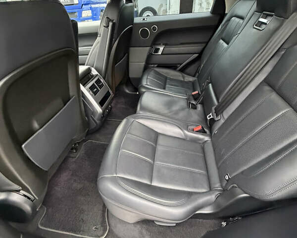 Білий Ленд Ровер Range Rover Sport, об'ємом двигуна 2.99 л та пробігом 167 тис. км за 42000 $, фото 15 на Automoto.ua