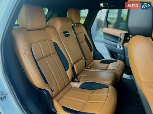 Білий Ленд Ровер Range Rover Sport, об'ємом двигуна 2.99 л та пробігом 210 тис. км за 29500 $, фото 69 на Automoto.ua