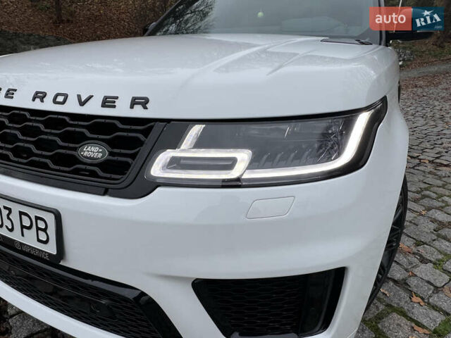 Белый Ленд Ровер Рендж Ровер Спорт, объемом двигателя 5 л и пробегом 100 тыс. км за 58000 $, фото 2 на Automoto.ua