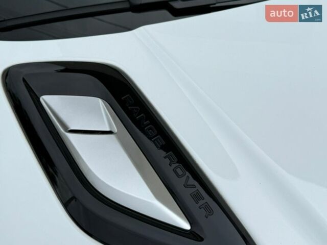 Білий Ленд Ровер Range Rover Sport, об'ємом двигуна 2 л та пробігом 133 тис. км за 37500 $, фото 13 на Automoto.ua