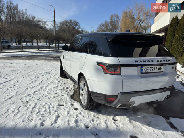 Білий Ленд Ровер Range Rover Sport, об'ємом двигуна 3 л та пробігом 76 тис. км за 45000 $, фото 8 на Automoto.ua