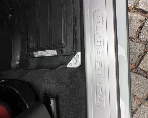 Белый Ленд Ровер Рендж Ровер Спорт, объемом двигателя 5 л и пробегом 100 тыс. км за 62990 $, фото 48 на Automoto.ua