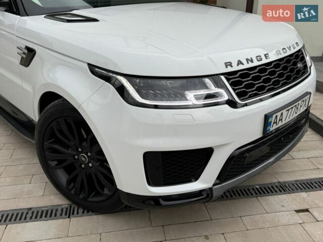 Білий Ленд Ровер Range Rover Sport, об'ємом двигуна 2 л та пробігом 133 тис. км за 37500 $, фото 1 на Automoto.ua