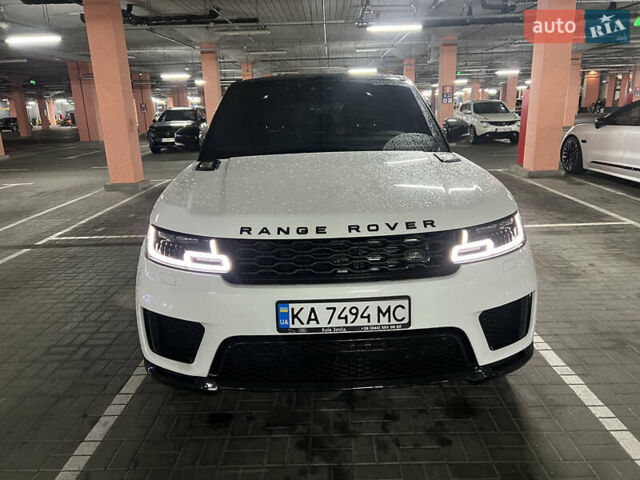 Белый Ленд Ровер Рендж Ровер Спорт, объемом двигателя 3 л и пробегом 106 тыс. км за 39900 $, фото 2 на Automoto.ua