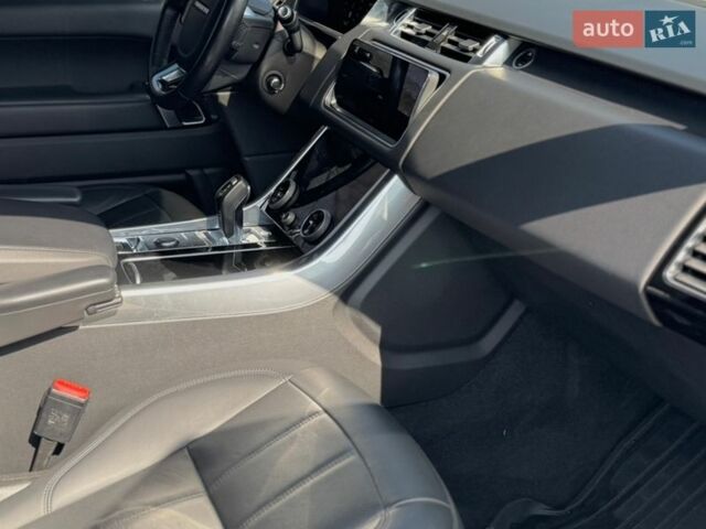 Белый Ленд Ровер Рендж Ровер Спорт, объемом двигателя 3 л и пробегом 78 тыс. км за 43500 $, фото 28 на Automoto.ua