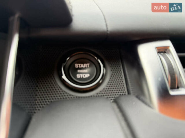 Білий Ленд Ровер Range Rover Sport, об'ємом двигуна 3 л та пробігом 96 тис. км за 37500 $, фото 70 на Automoto.ua
