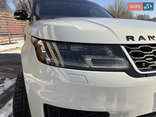 Білий Ленд Ровер Range Rover Sport, об'ємом двигуна 3 л та пробігом 76 тис. км за 45000 $, фото 2 на Automoto.ua