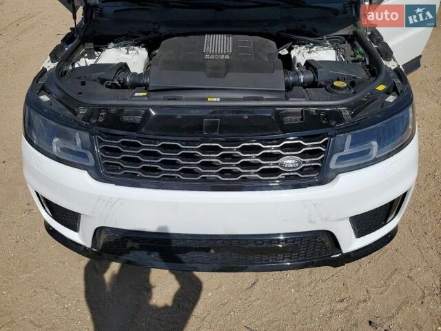 Білий Ленд Ровер Range Rover Sport, об'ємом двигуна 0 л та пробігом 122 тис. км за 14000 $, фото 11 на Automoto.ua