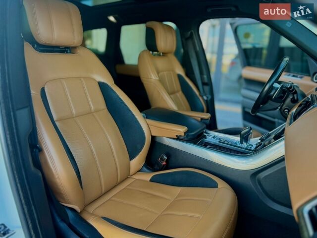 Білий Ленд Ровер Range Rover Sport, об'ємом двигуна 2.99 л та пробігом 210 тис. км за 34900 $, фото 82 на Automoto.ua