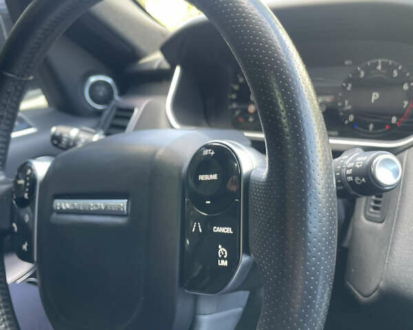 Білий Ленд Ровер Range Rover Sport, об'ємом двигуна 3 л та пробігом 130 тис. км за 35600 $, фото 45 на Automoto.ua