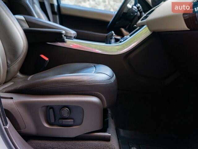 Білий Ленд Ровер Range Rover Sport, об'ємом двигуна 2.99 л та пробігом 122 тис. км за 38999 $, фото 41 на Automoto.ua