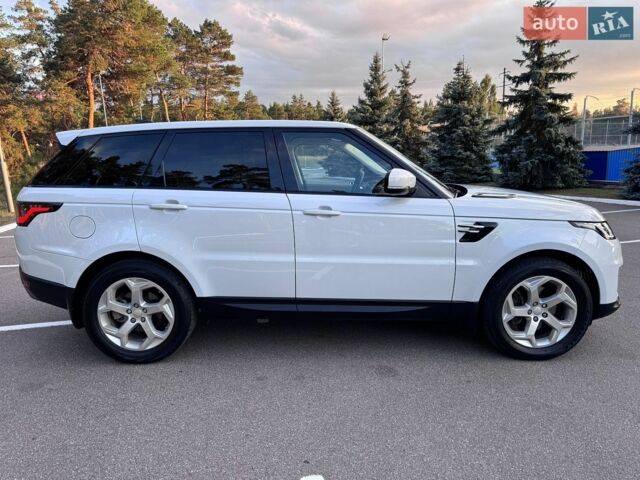 Білий Ленд Ровер Range Rover Sport, об'ємом двигуна 2 л та пробігом 124 тис. км за 31500 $, фото 16 на Automoto.ua
