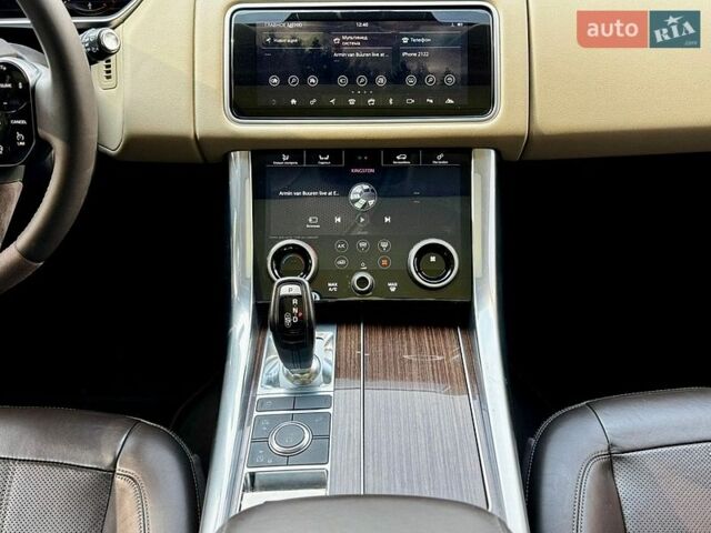 Білий Ленд Ровер Range Rover Sport, об'ємом двигуна 3 л та пробігом 154 тис. км за 38000 $, фото 28 на Automoto.ua