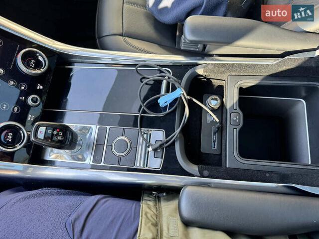 Білий Ленд Ровер Range Rover Sport, об'ємом двигуна 3 л та пробігом 76 тис. км за 45000 $, фото 24 на Automoto.ua