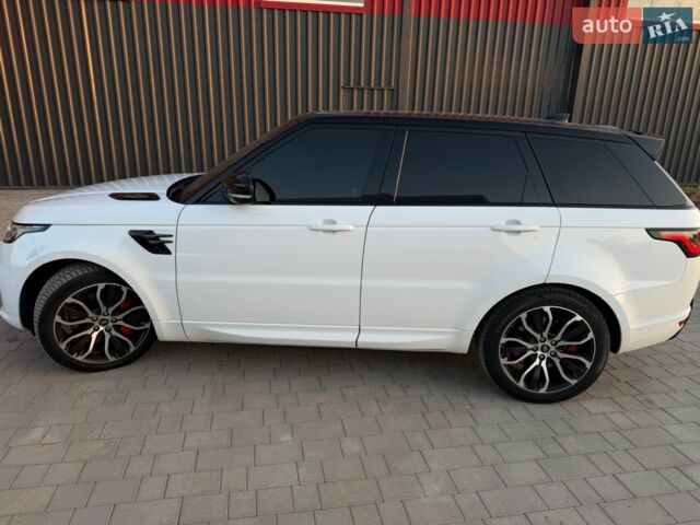 Білий Ленд Ровер Range Rover Sport, об'ємом двигуна 2.99 л та пробігом 201 тис. км за 35000 $, фото 6 на Automoto.ua